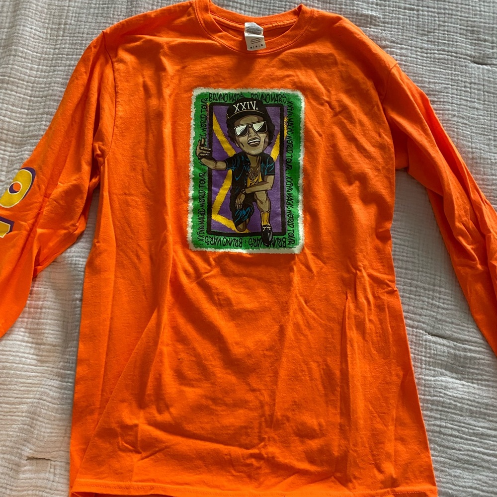 Bruno Mars Tour shirt